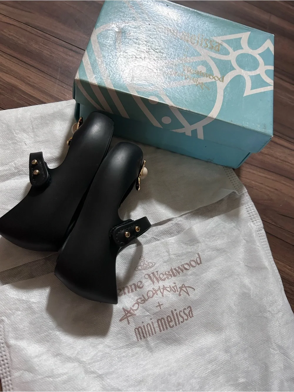 Mini Melissa classic black